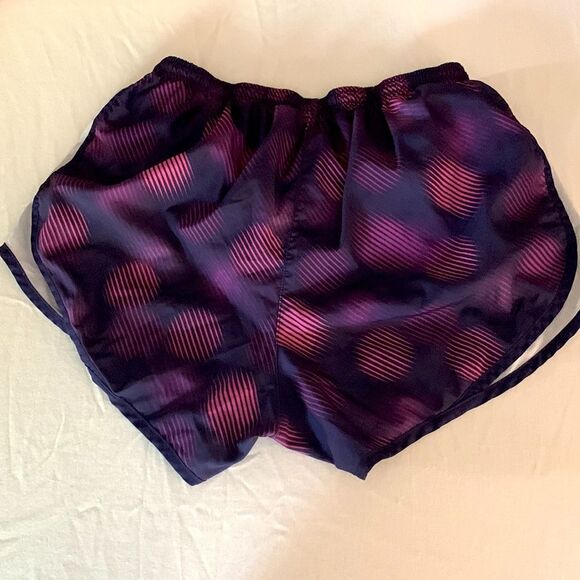 Nike Dri-Fit Women’s Purple White Workout Training Athletic Running Shorts M - Picture 5 of 9